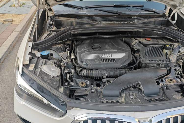 Used BMW X1 2021 sDrive25Li Leading Model Engine Bay Right