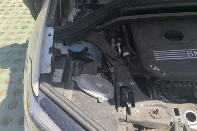 Used BMW X1 2021 Restyled sDrive20Li Premium Edition Engine Bay Right