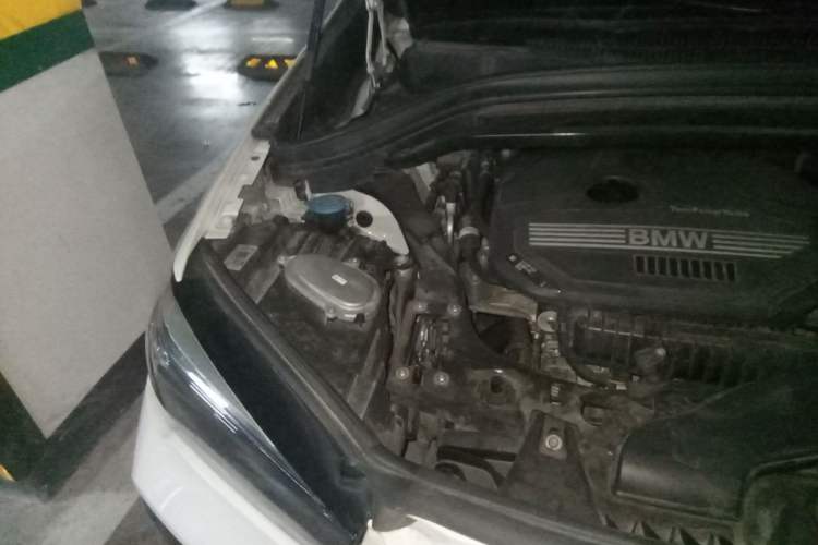 Used BMW X1 2021 sDrive20Li Premium Edition Engine Bay Right