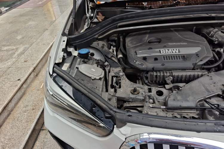 Used BMW X1 2021 sDrive20Li Premium Edition Engine Bay Right