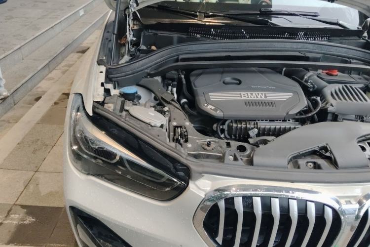 Used BMW X1 2021 sDrive20Li Premium Edition Engine Bay Right
