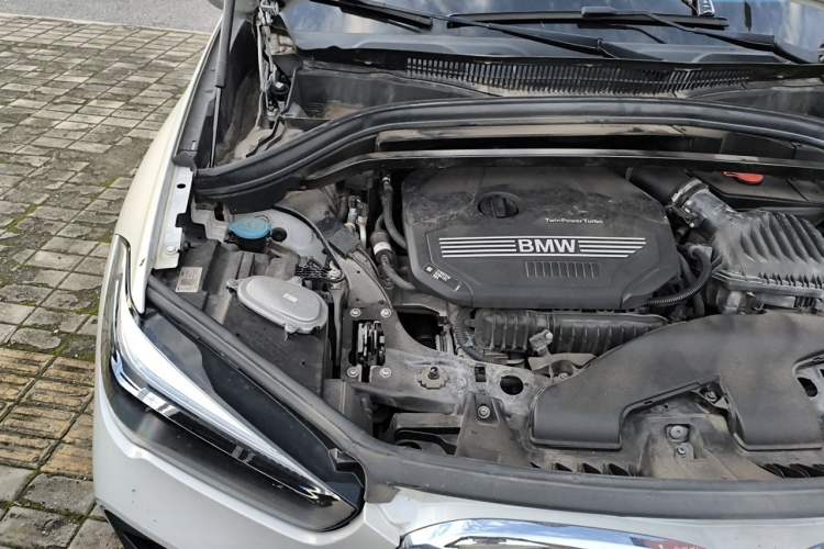 Used BMW X1 2021 Restyled sDrive20Li Fashion Version Engine Bay Right