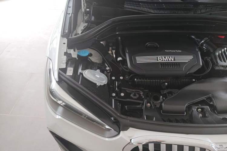 Used BMW X1 2021 Restyled sDrive25Li Leading Edition Engine Bay Right