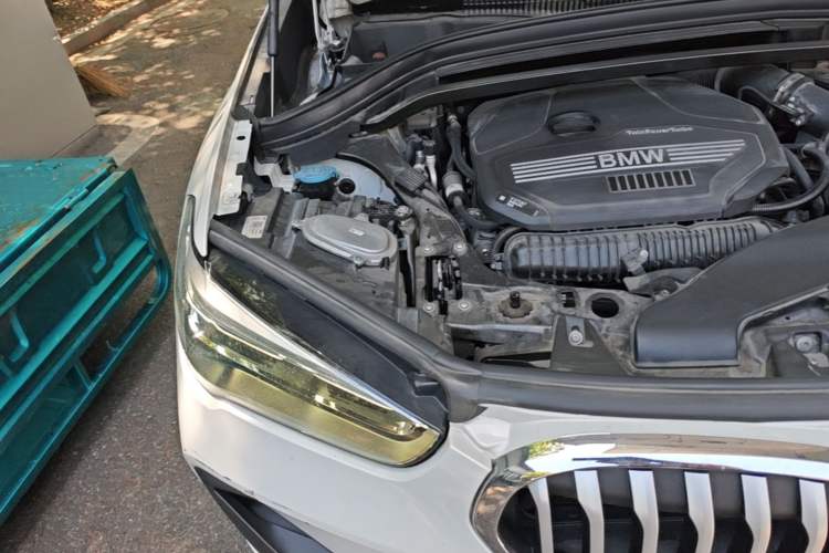 Used BMW X1 2021 Restyled sDrive25Li Leading Edition Engine Bay Right