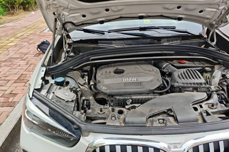 Used BMW X1 2021 sDrive20Li Fashion Model Engine Bay Right