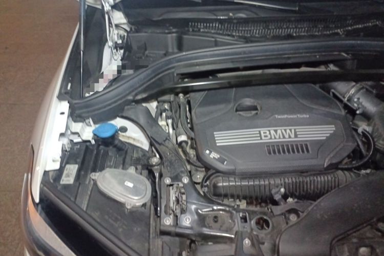 Used BMW X1 2021 sDrive25Li Leading Model Engine Bay Right