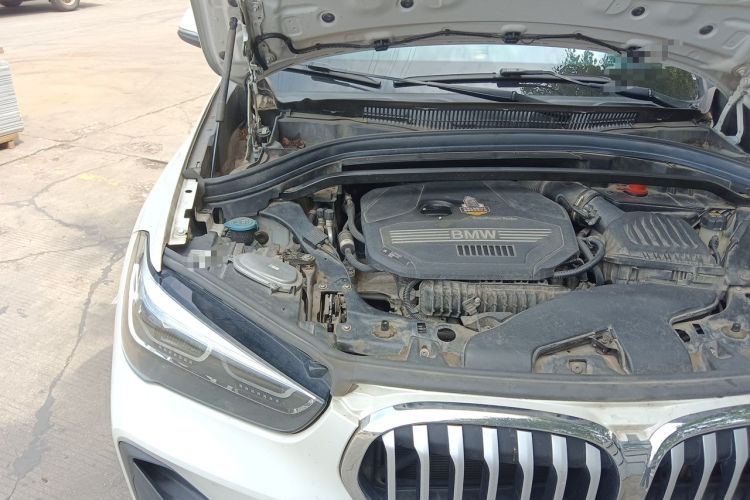 Used BMW X1 2021 sDrive20Li Fashion Model Engine Bay Right