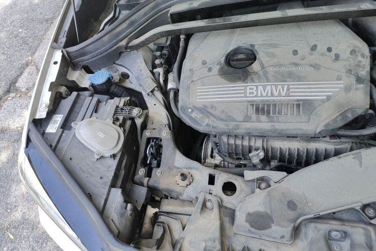 Used BMW X1 2021 sDrive20Li Premium Edition Engine Bay Right