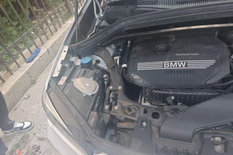 Used BMW X1 2021 Restyled sDrive20Li Premium Edition Engine Bay Right