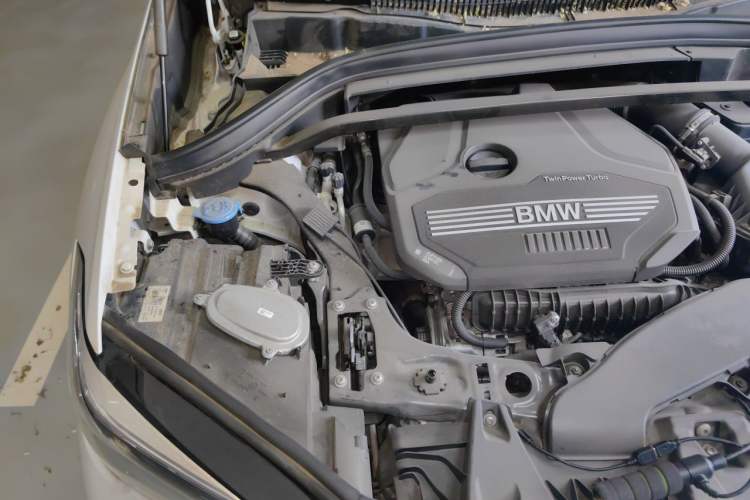 Used BMW X1 2021 Restyled sDrive20Li Fashion Version Engine Bay Right