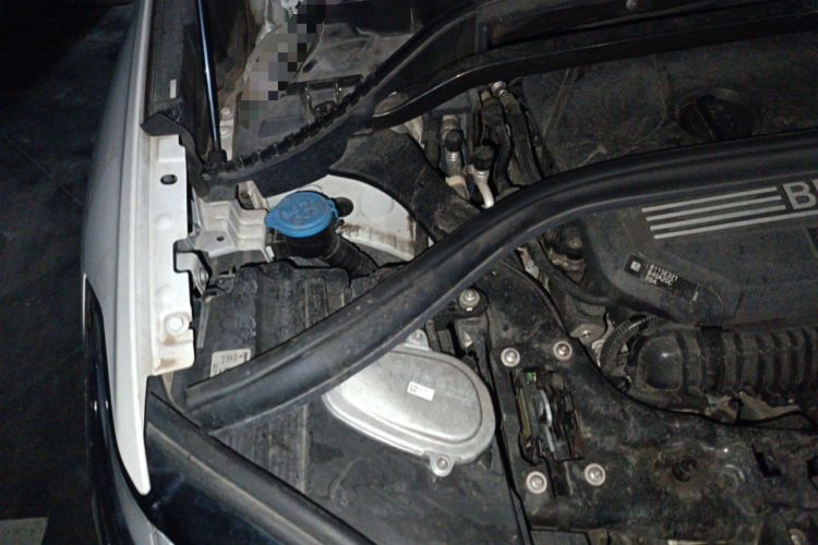 Used BMW X1 2021 sDrive25Li Leading Model Engine Bay Right