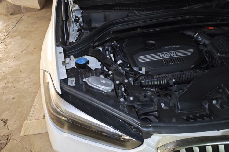 Used BMW X1 2021 sDrive25Li Leading Model Engine Bay Right