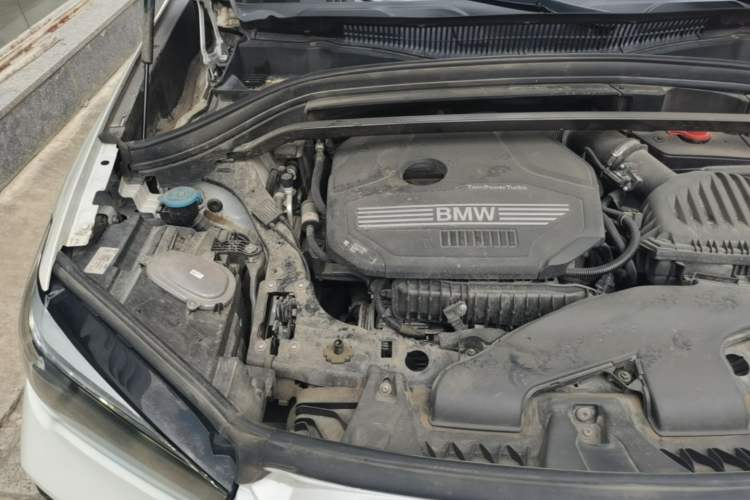 Used BMW X1 2021 sDrive20Li Premium Edition Engine Bay Right