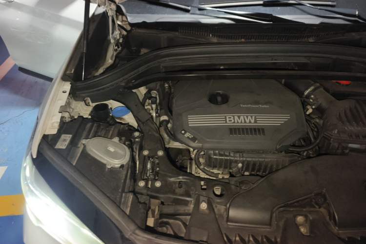 Used BMW X1 2021 sDrive20Li Premium Edition Engine Bay Right