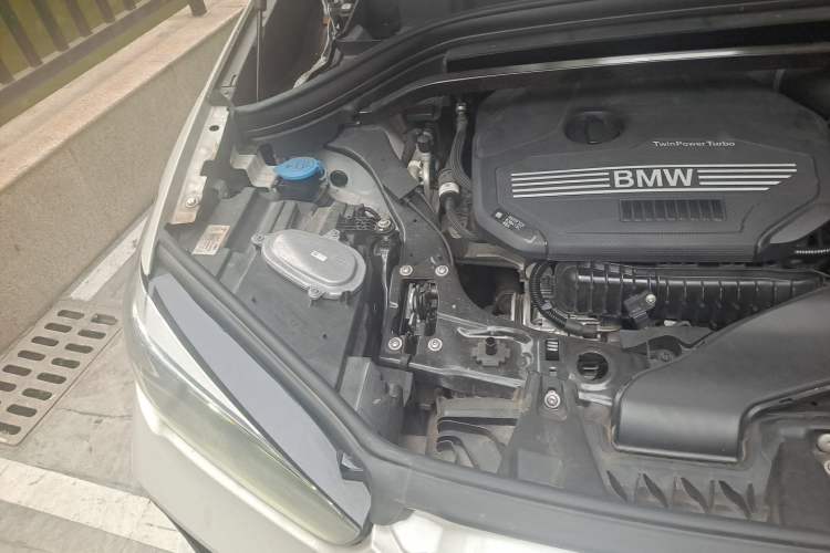 Used BMW X1 2021 Restyled sDrive20Li Fashion Version Engine Bay Right