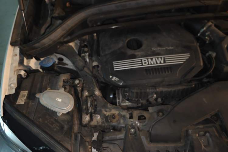 Used BMW X1 2021 sDrive20Li Premium Edition Engine Bay Right