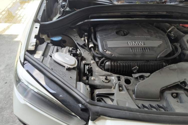 Used BMW X1 2021 sDrive25Li Leading Model Engine Bay Right
