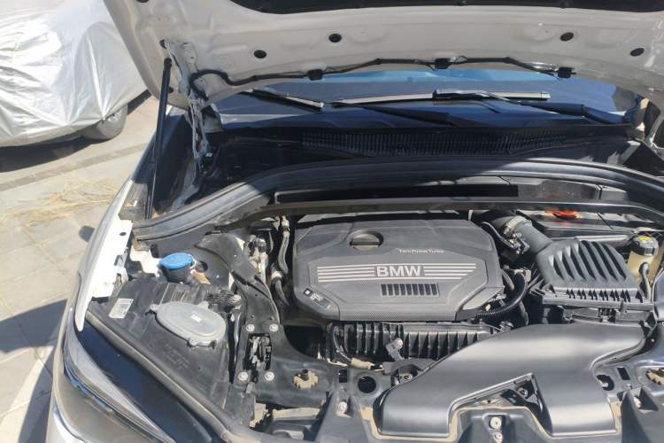 Used BMW X1 2021 sDrive20Li Premium Edition Engine Bay Right