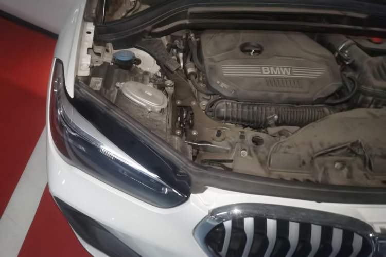Used BMW X1 2021 sDrive25Li Leading Model Engine Bay Right