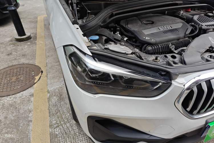 Used BMW X1 2021 sDrive25Li Leading Model Engine Bay Right
