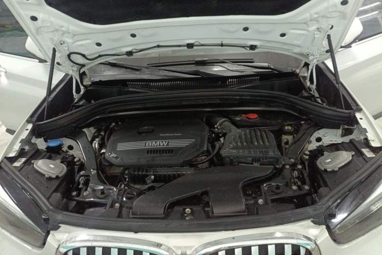 Used BMW X1 2021 sDrive20Li Fashion Model Engine Bay