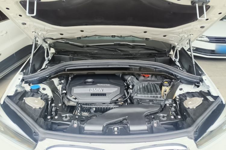 Used BMW X1 2021 sDrive20Li Fashion Model Engine Bay