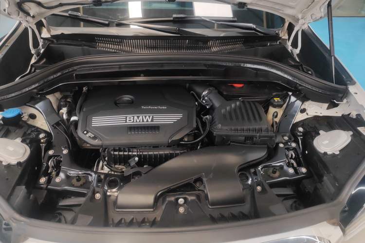 Used BMW X1 2021 sDrive20Li Fashion Model Engine Bay