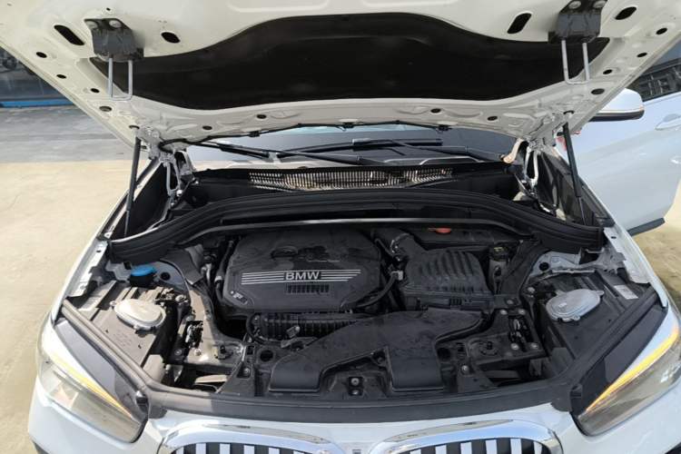 Used BMW X1 2021 Restyled sDrive20Li Fashion Version Engine Bay
