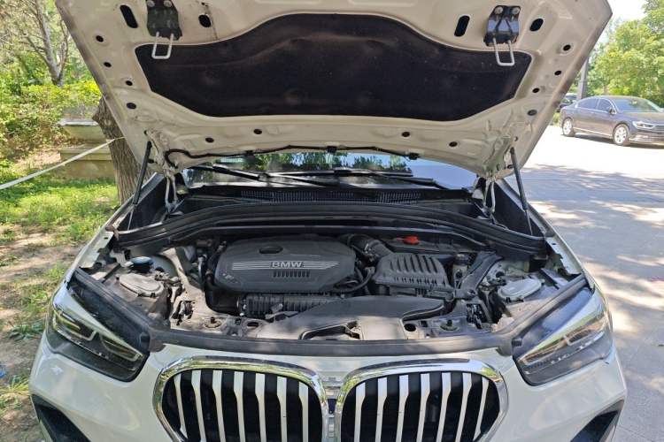 Used BMW X1 2021 sDrive20Li Premium Edition Engine Bay