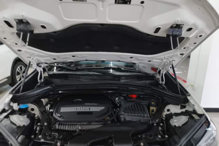 Used BMW X1 2021 Restyled sDrive25Li Leading Edition Engine Bay