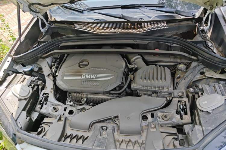 Used BMW X1 2021 sDrive20Li Fashion Model Engine Bay