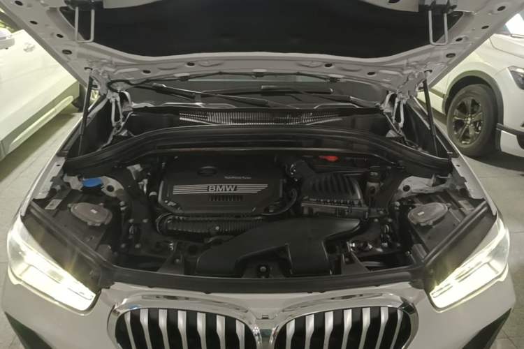 Used BMW X1 2021 sDrive25Li Leading Model Engine Bay
