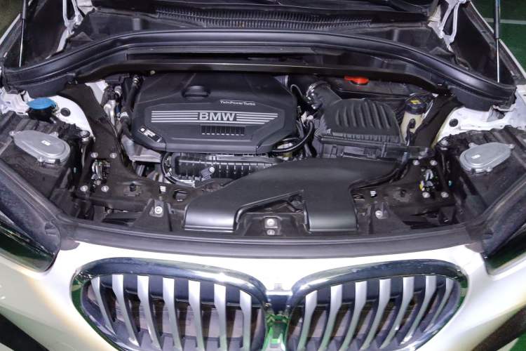 Used BMW X1 2021 Restyled sDrive20Li Fashion Version Engine Bay