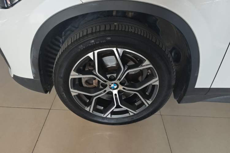 Used BMW X1 2021 Restyled sDrive25Li Leading Edition Exterior 1