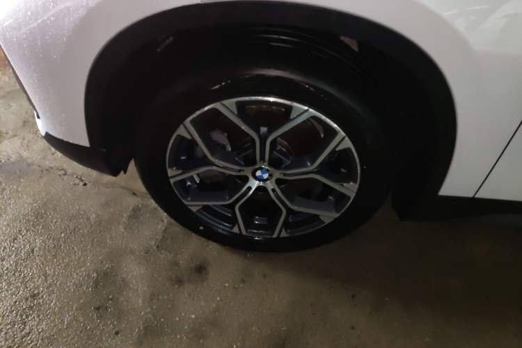 Used BMW X1 2021 Restyled sDrive25Li Leading Edition Exterior 1