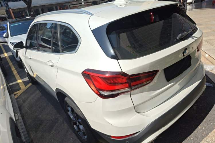 Used BMW X1 2021 Restyled sDrive25Li Leading Edition Exterior 2