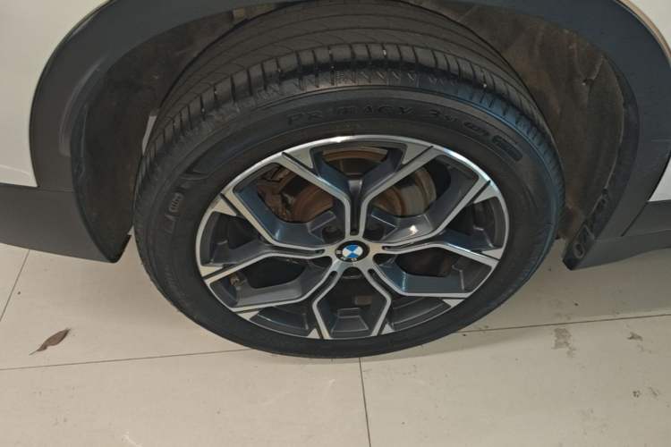 Used BMW X1 2021 Restyled sDrive25Li Leading Edition Exterior 2