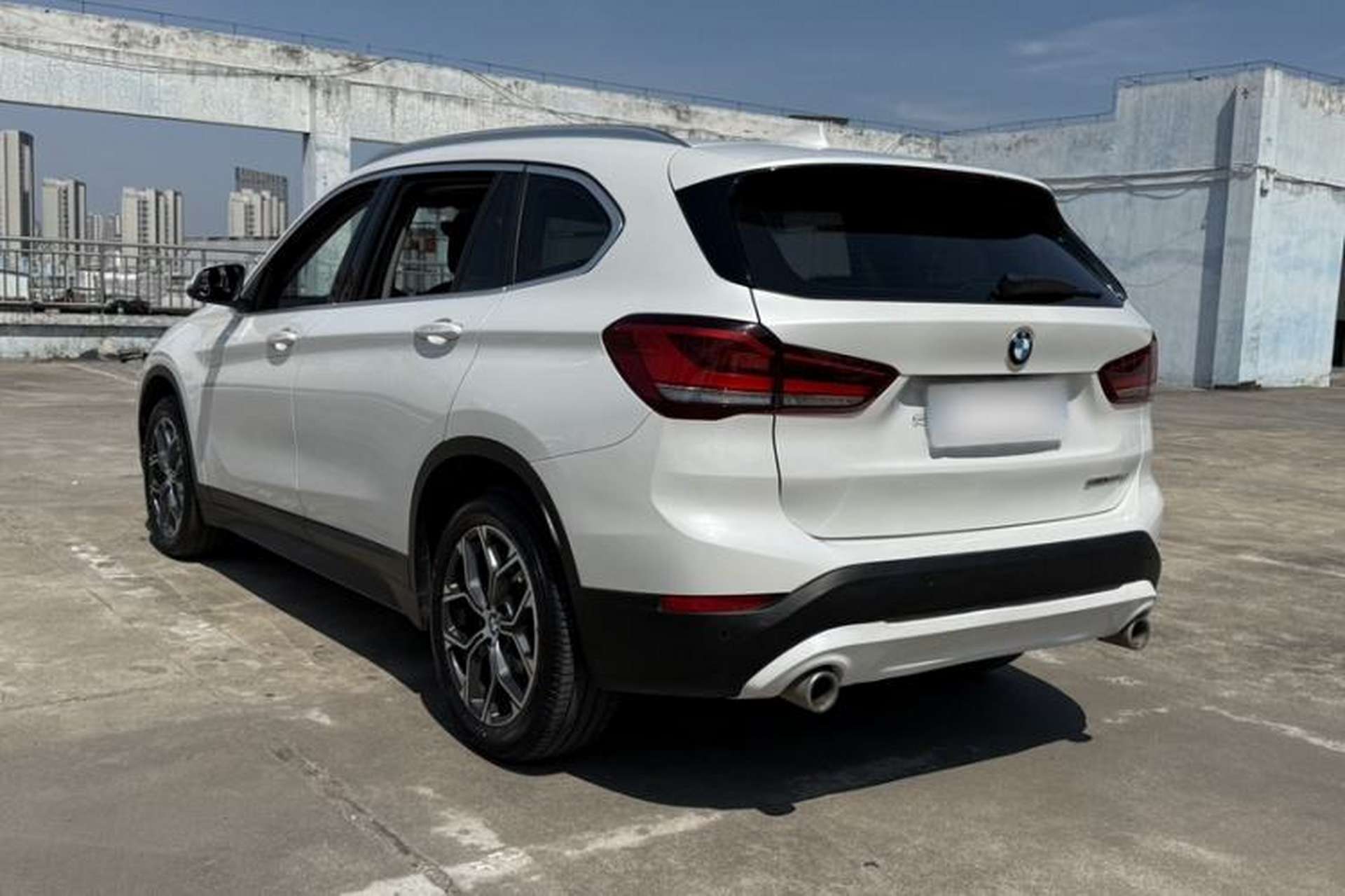 Used BMW X1 2021 Restyled sDrive25Li Leading Edition Exterior 2