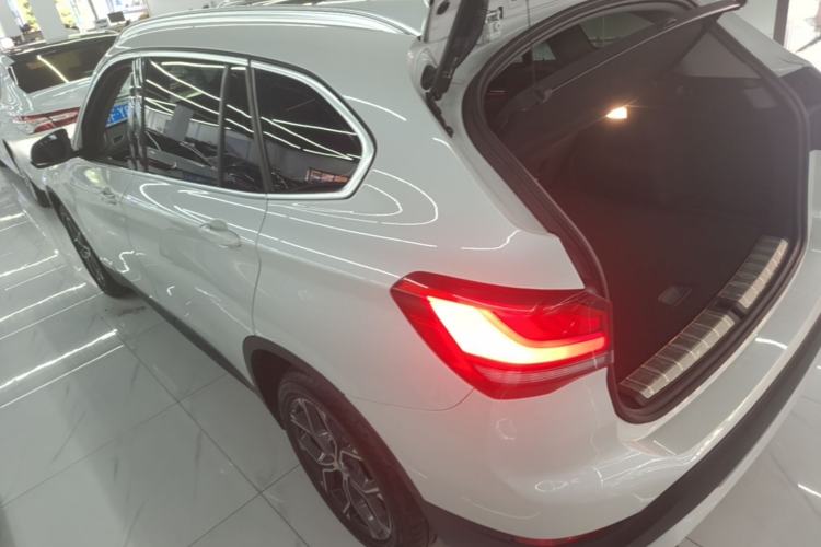 Used BMW X1 2021 Restyled sDrive25Li Leading Edition Exterior 2