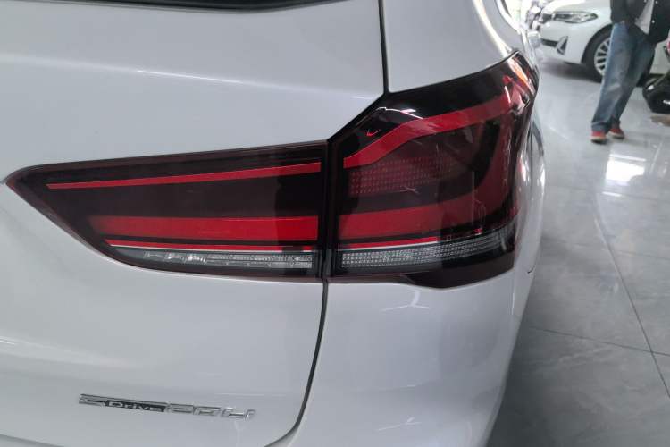 Used BMW X1 2021 sDrive20Li Premium Edition Exterior 3