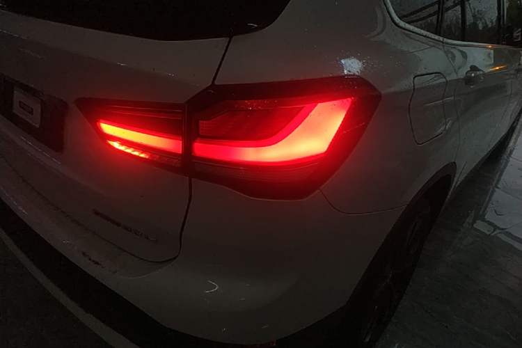 Used BMW X1 2021 Restyled sDrive20Li Fashion Version Exterior 3