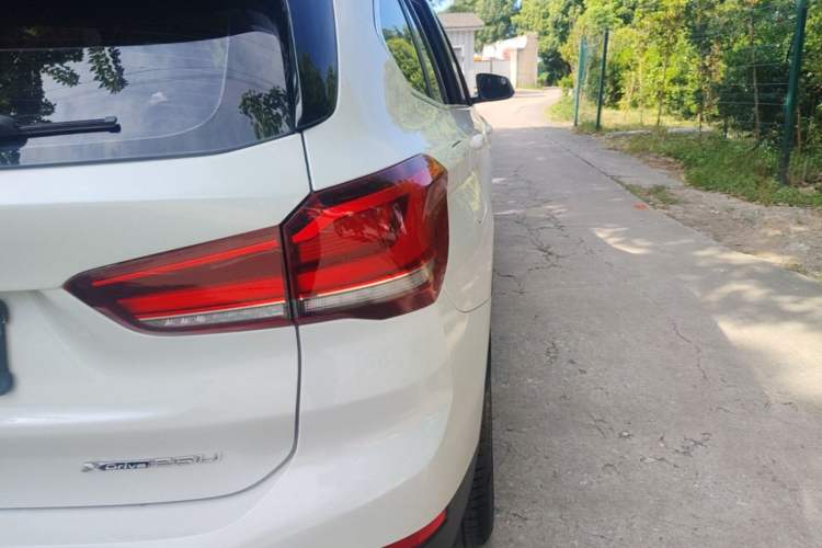 Used BMW X1 2021 xDrive25Li Luxury Model Exterior 3