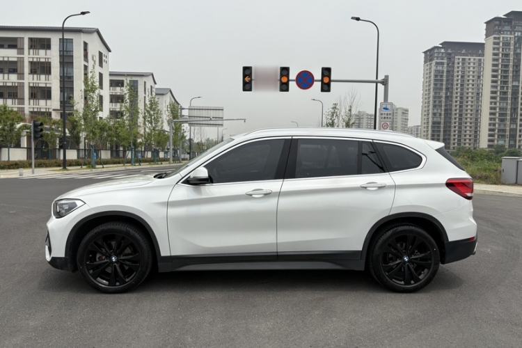 Used BMW X1 2021 Restyled sDrive20Li Fashion Version Exterior 3