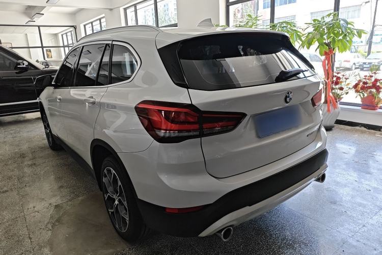 Used BMW X1 2021 Restyled sDrive25Li Leading Edition Exterior 3