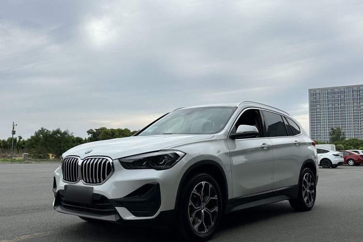 Used BMW X1 2021 Restyled sDrive25Li Leading Edition Exterior 3
