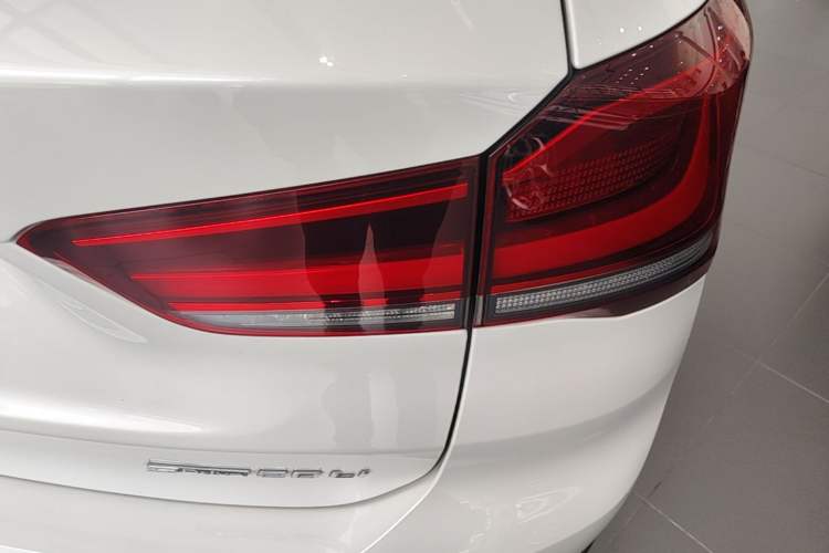 Used BMW X1 2021 sDrive20Li Premium Edition Exterior 3