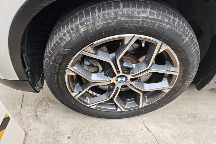 Used BMW X1 2021 sDrive25Li Leading Model Exterior 4