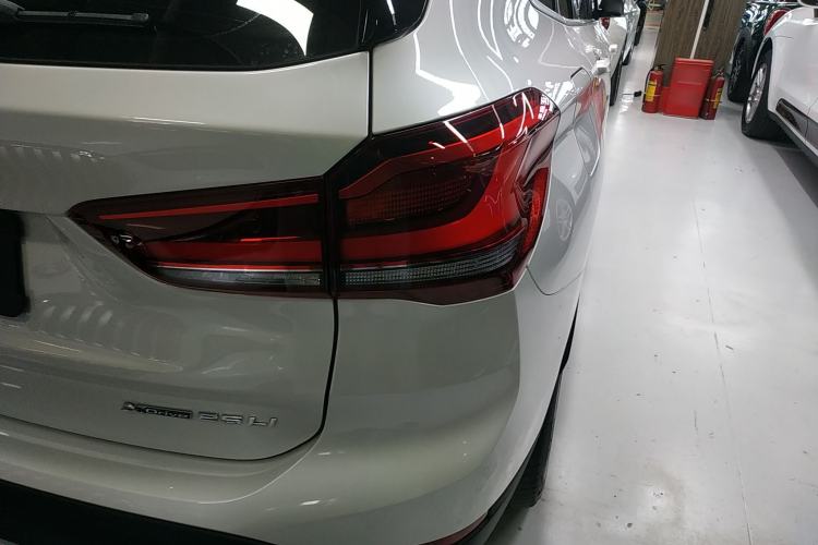 Used BMW X1 2021 xDrive25Li Luxury Model Exterior 4