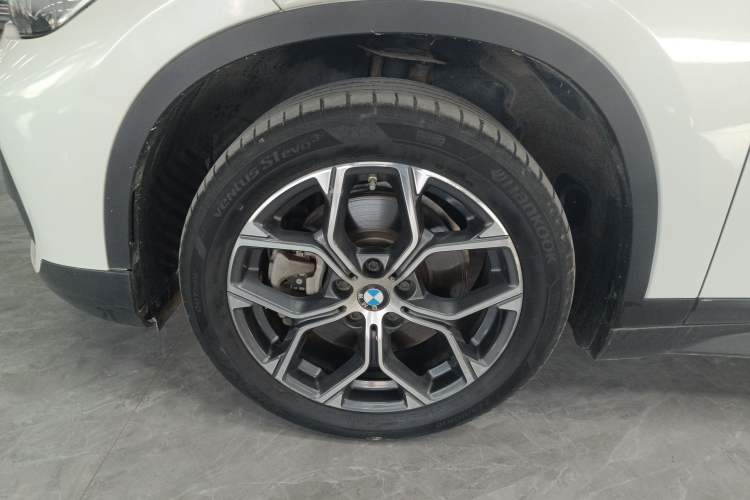 Used BMW X1 2021 Restyled sDrive25Li Leading Edition Exterior 4