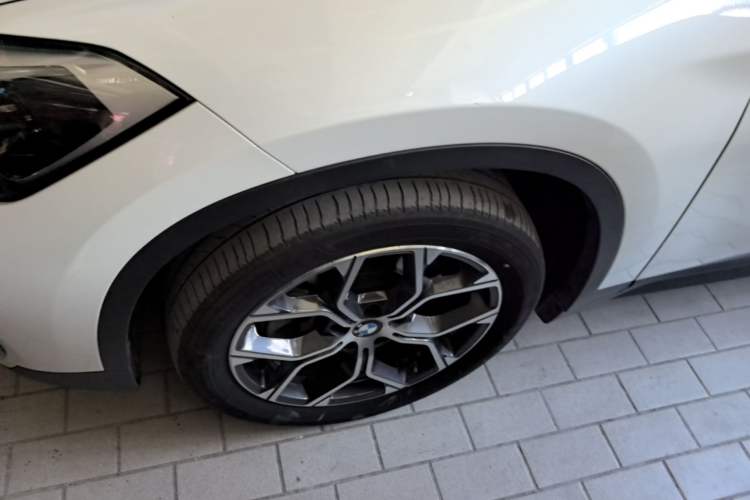 Used BMW X1 2021 sDrive25Li Leading Model Exterior 4